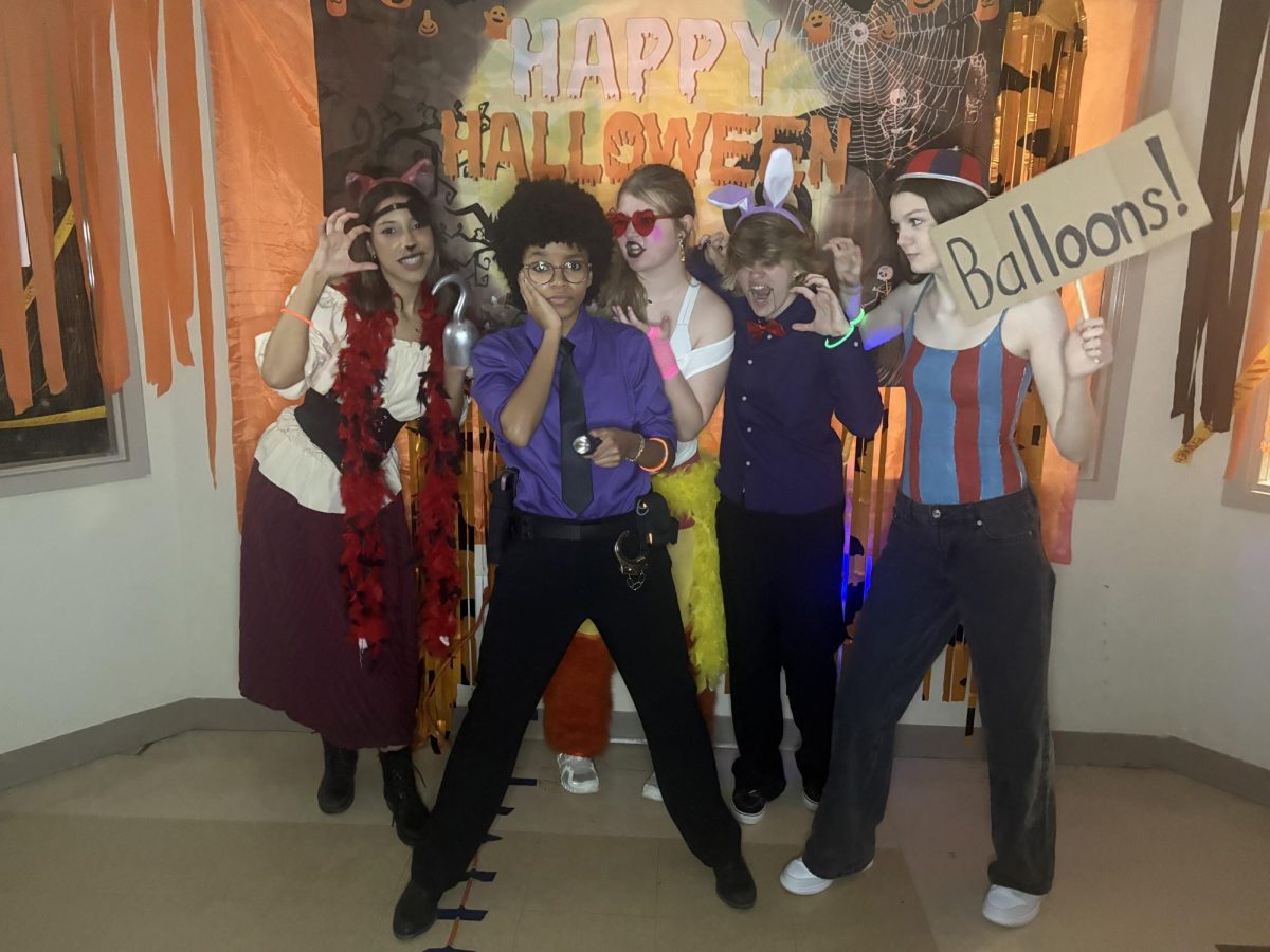FNAF: Costume Contest Winners, Courtesy of Alli Mitchell and Kady Harris